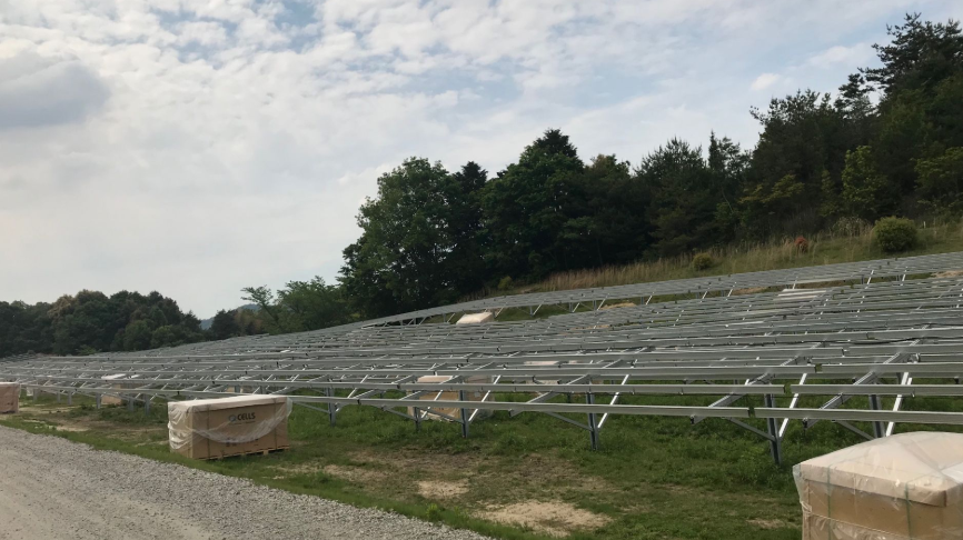 Why does Antaisolar focus on aluminum solar racking
