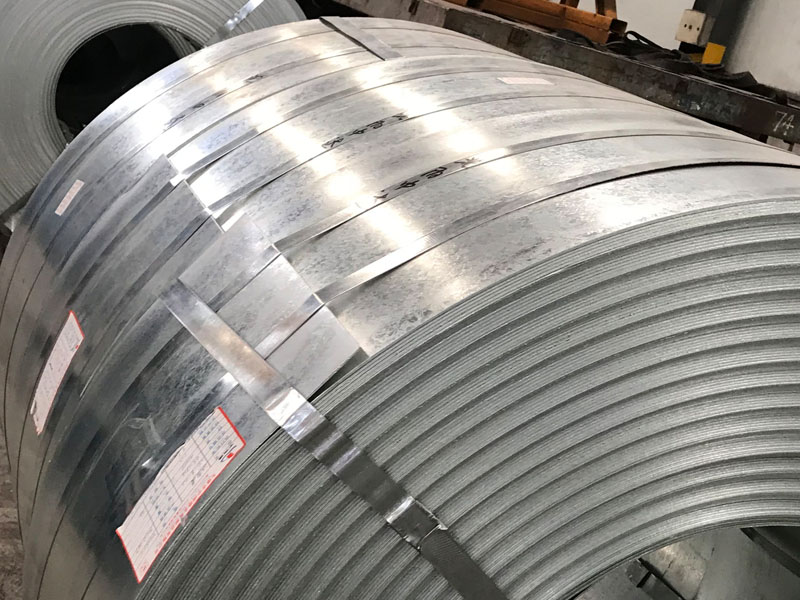 Steel material
